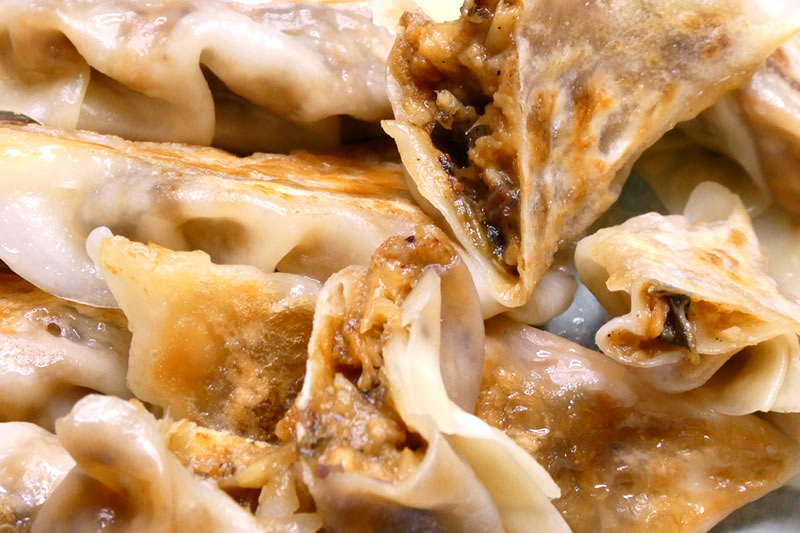 鰻とみょうがの餃子